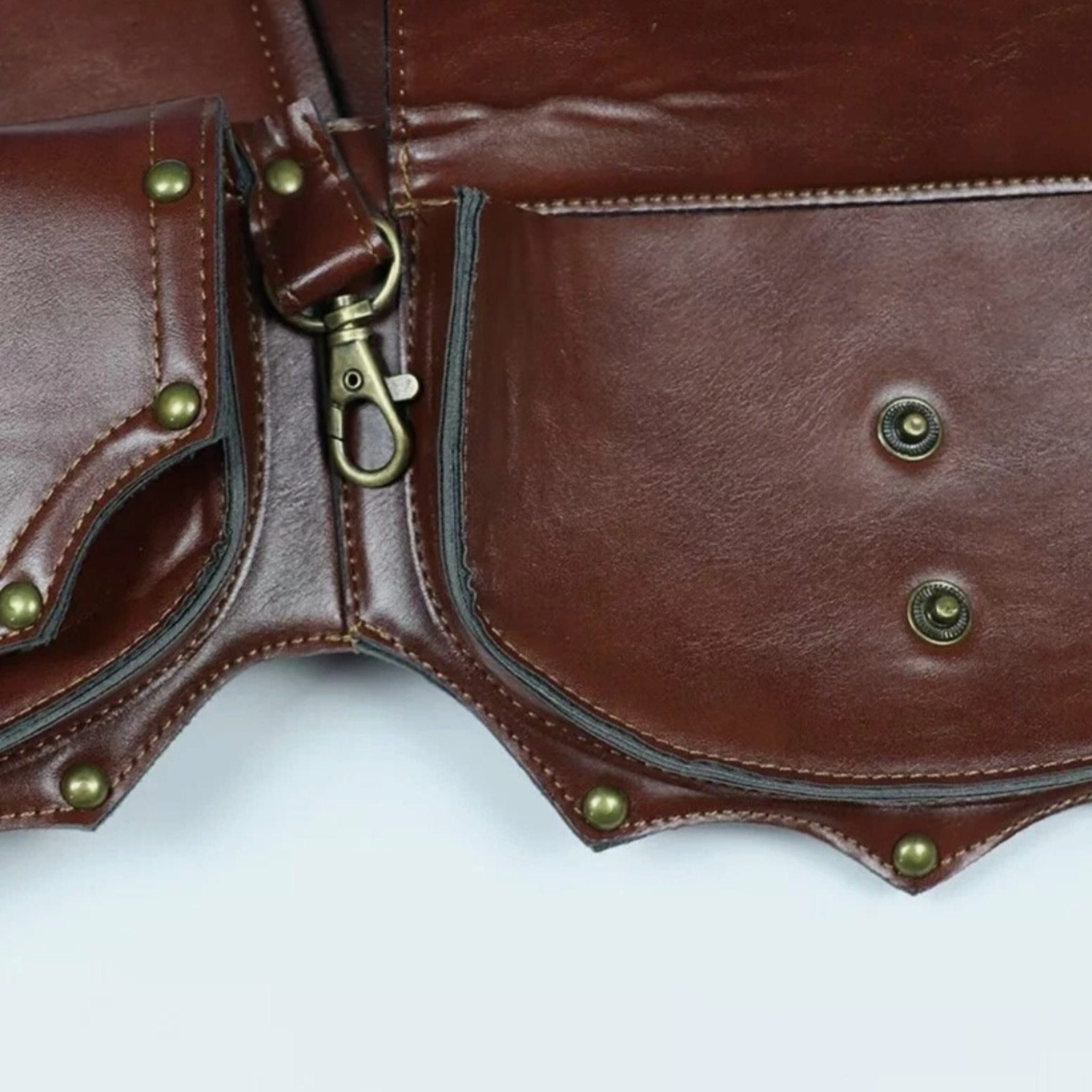 Vintage Leather Crossbody Belt Bag for Women – Adjustable Mini Waist & Hip Pouch